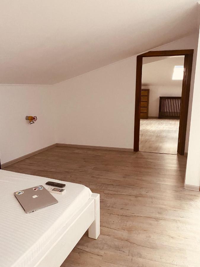 Han Dunarea Calarasi  Bagian luar foto